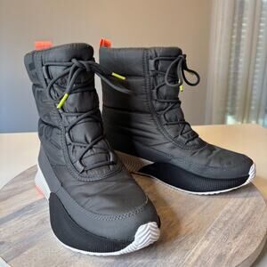 SOREL Out N About III Puffy Lace WP Women's Outdoor Waterproof Boots US Size 9
